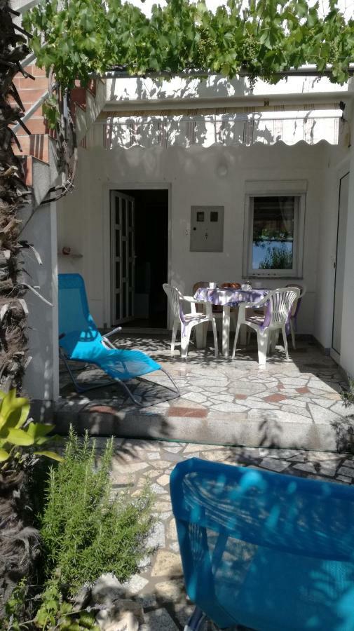 Lavanda Punat Apartment Ngoại thất bức ảnh